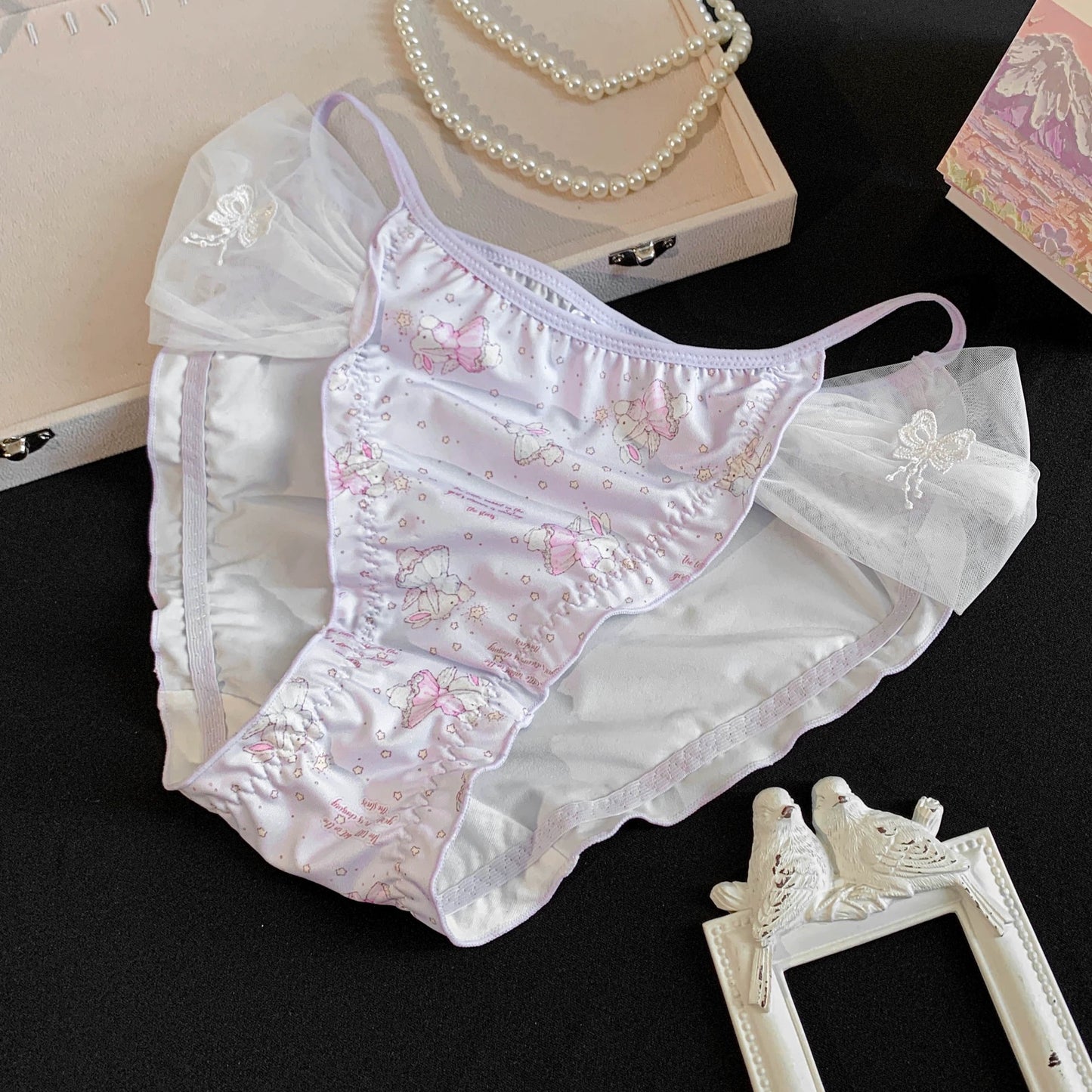 Luxe Lace High Waist